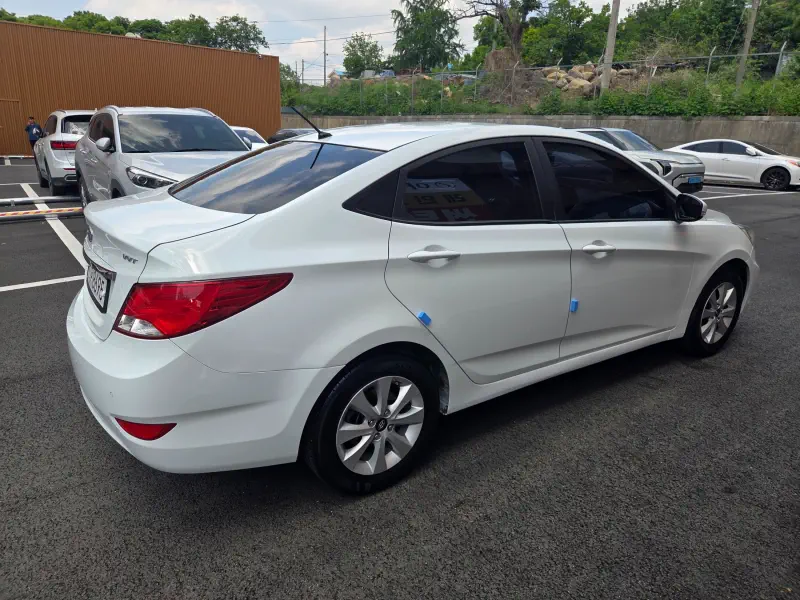 Hyundai Accent