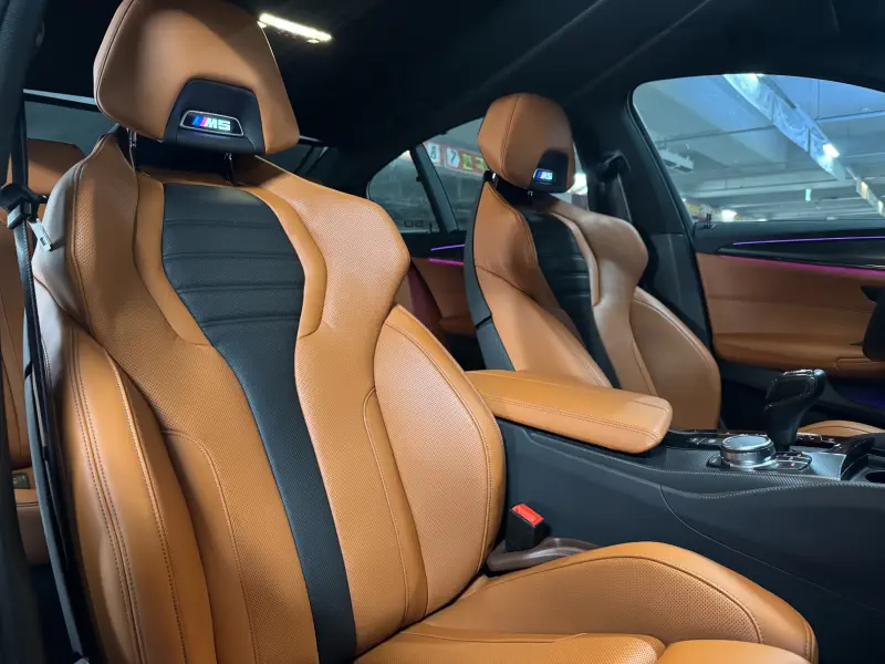 BMW M5