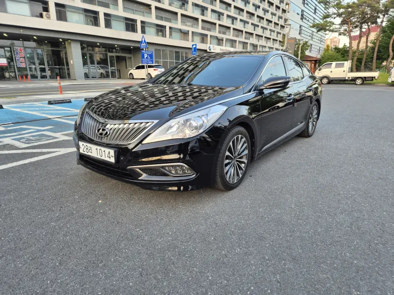 Hyundai Grandeur