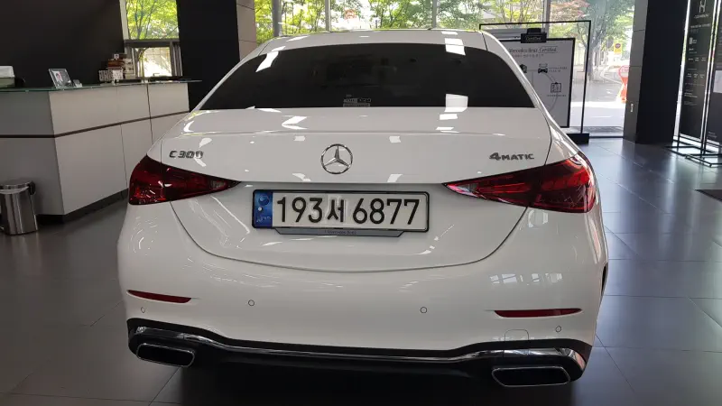 Mercedes-Benz C-Class