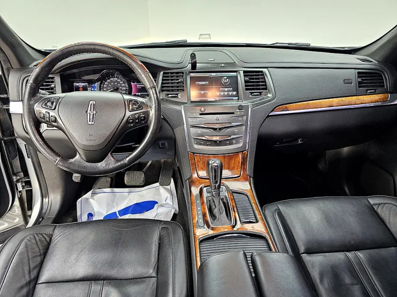 Lincoln MKS