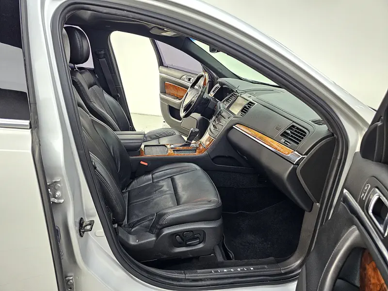 Lincoln MKS
