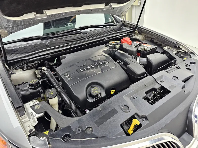 Lincoln MKS
