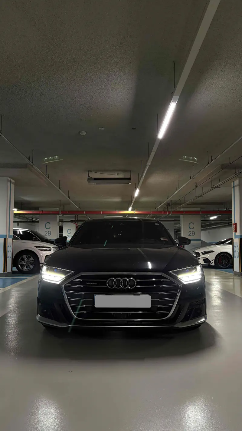 Audi A8