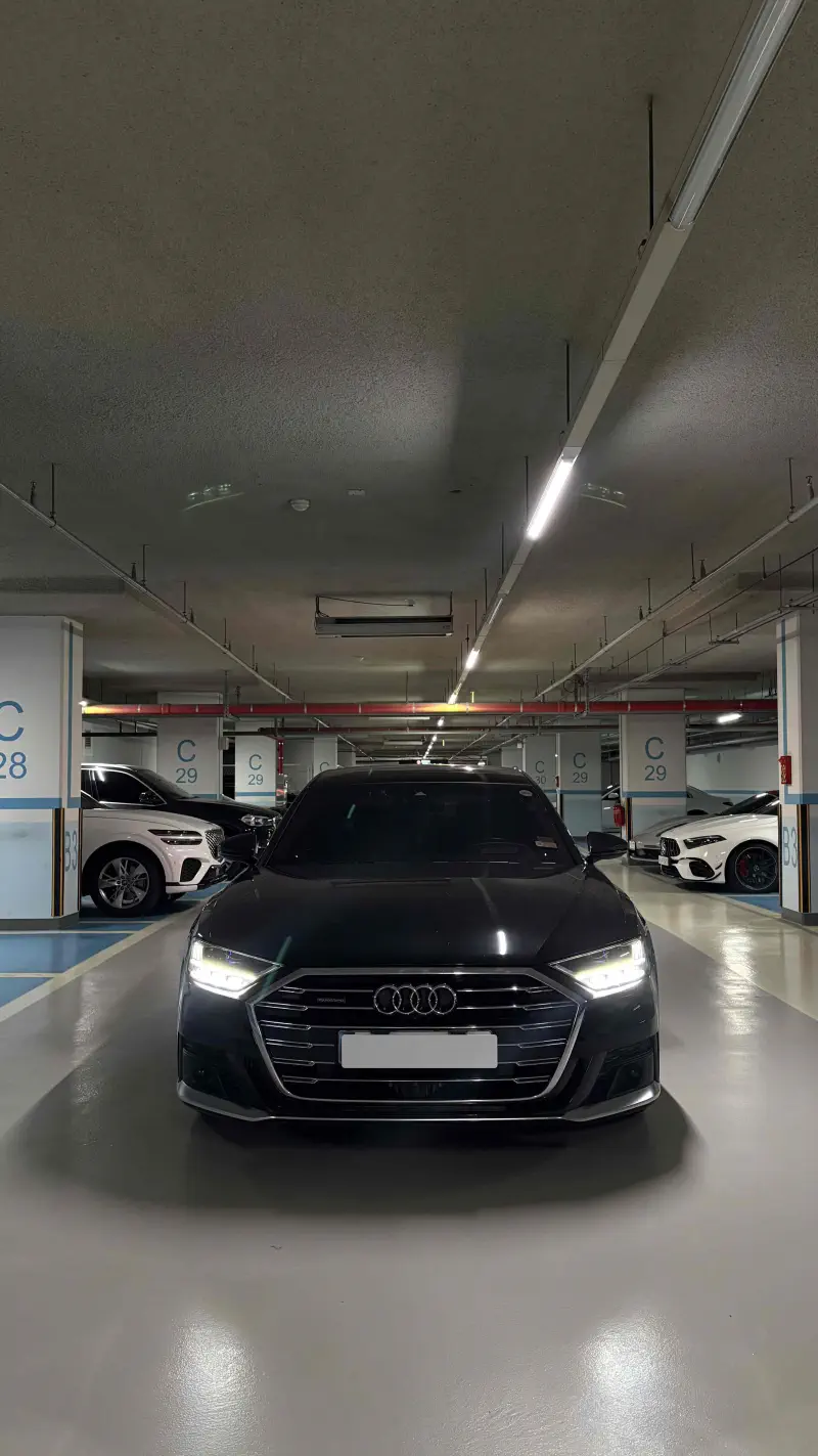 Audi A8