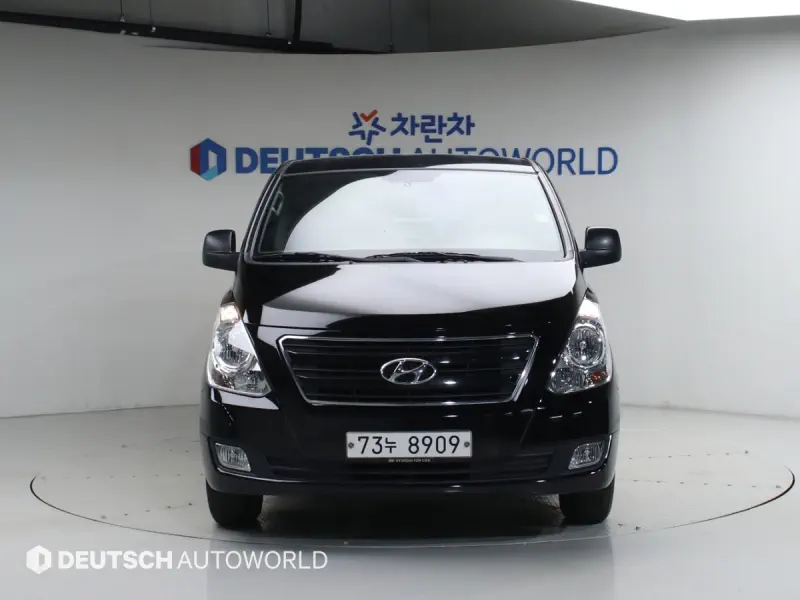 Hyundai Grand Starex