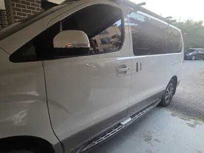 Hyundai Grand Starex