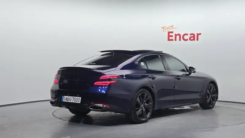 Genesis G70