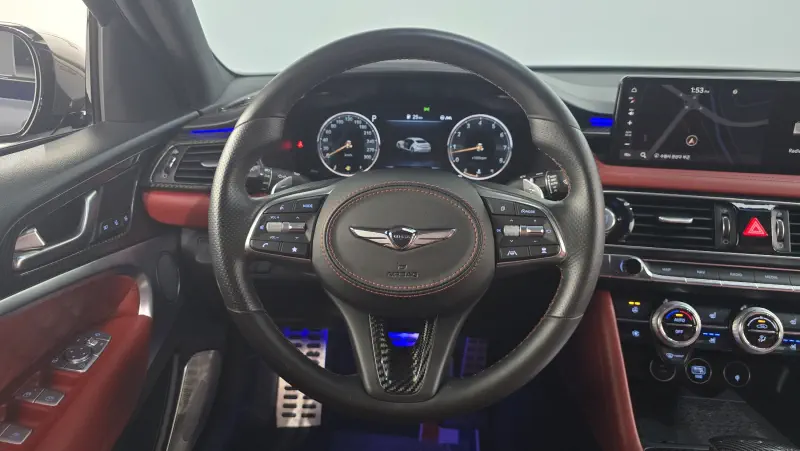 Genesis G70
