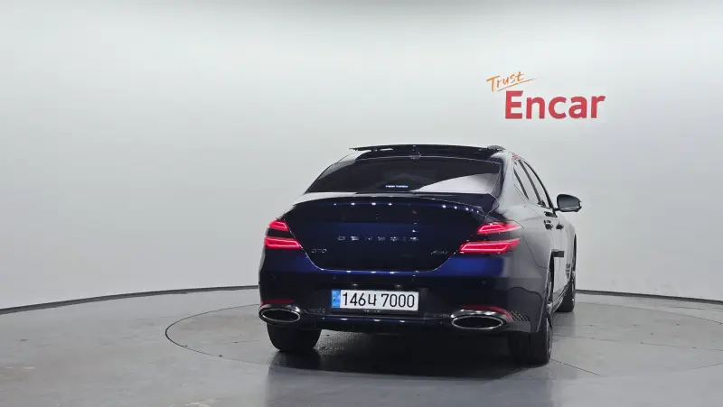 Genesis G70