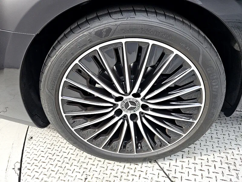 Mercedes-Benz CLE-Class