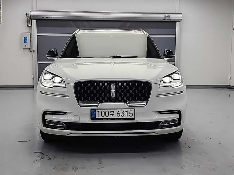 Lincoln Aviator