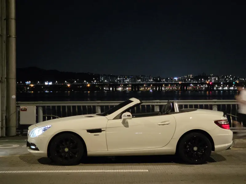 Mercedes-Benz SLK-Class