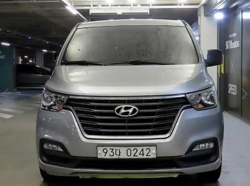 Hyundai Grand Starex