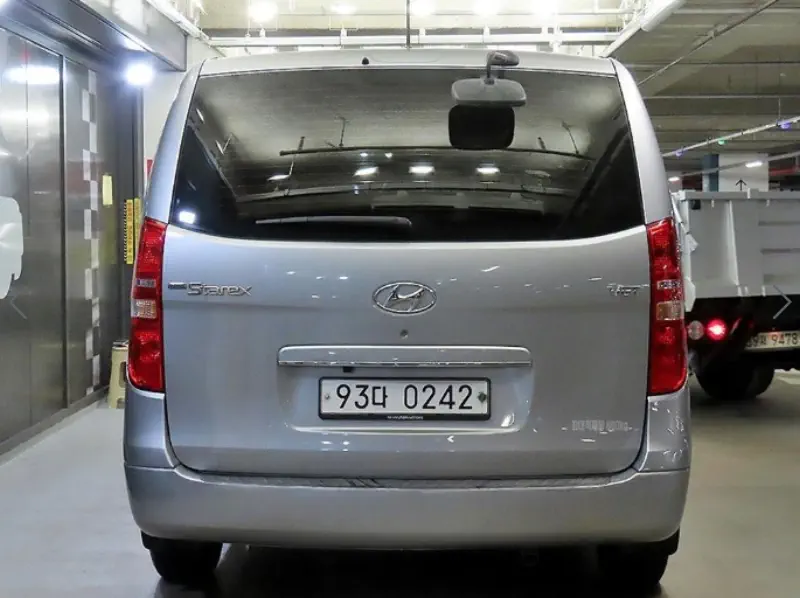 Hyundai Grand Starex