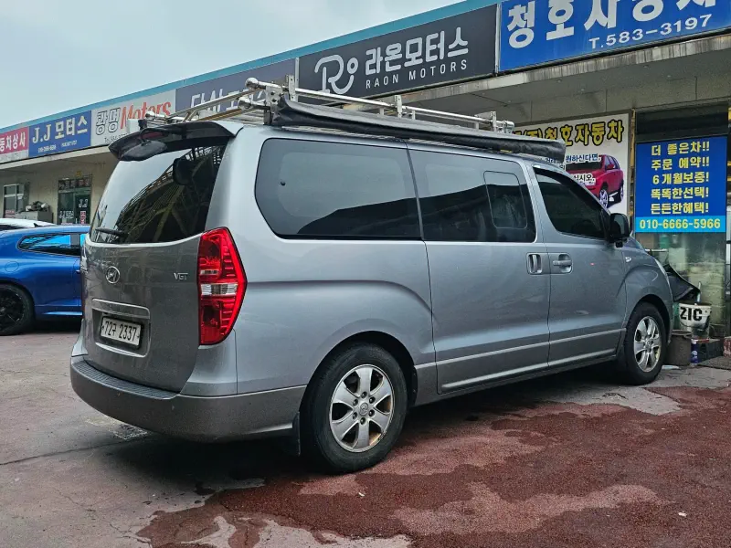 Hyundai Grand Starex