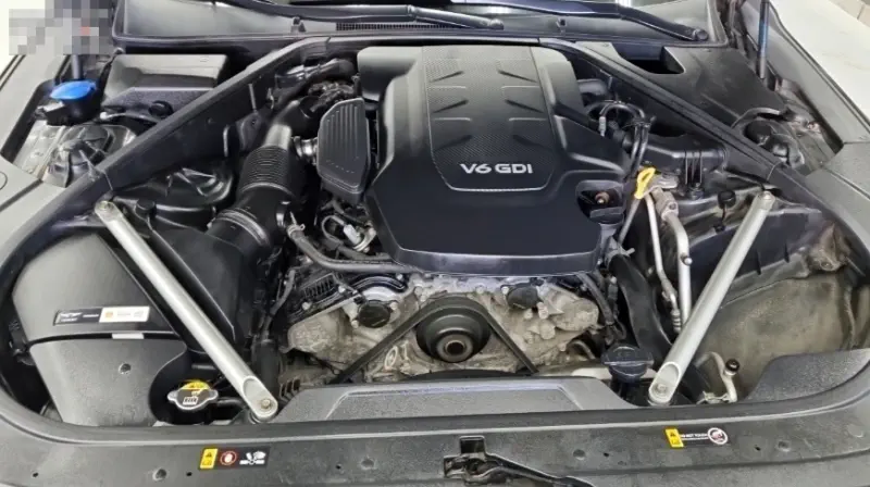 Genesis EQ900