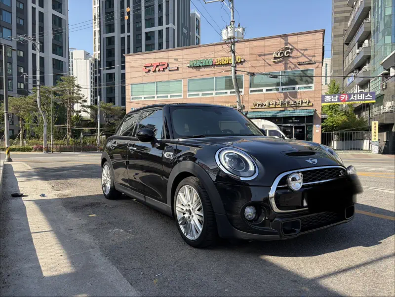 MINI Hatch