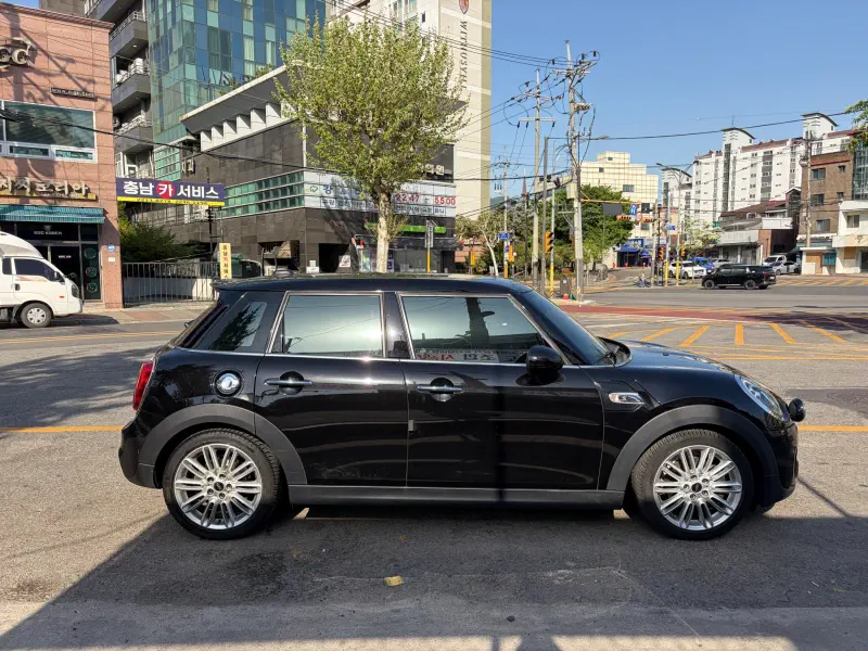 MINI Hatch