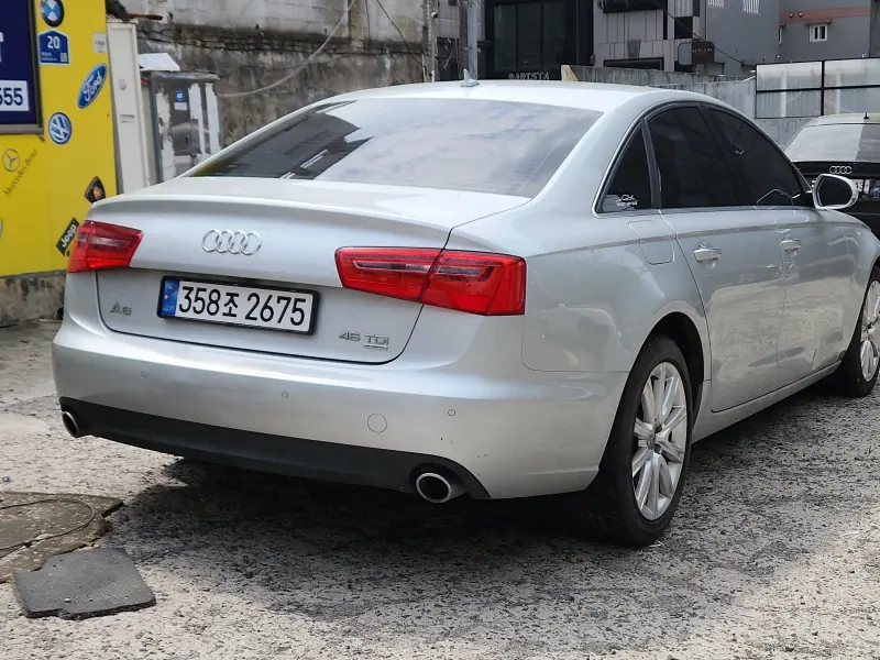 Audi A6
