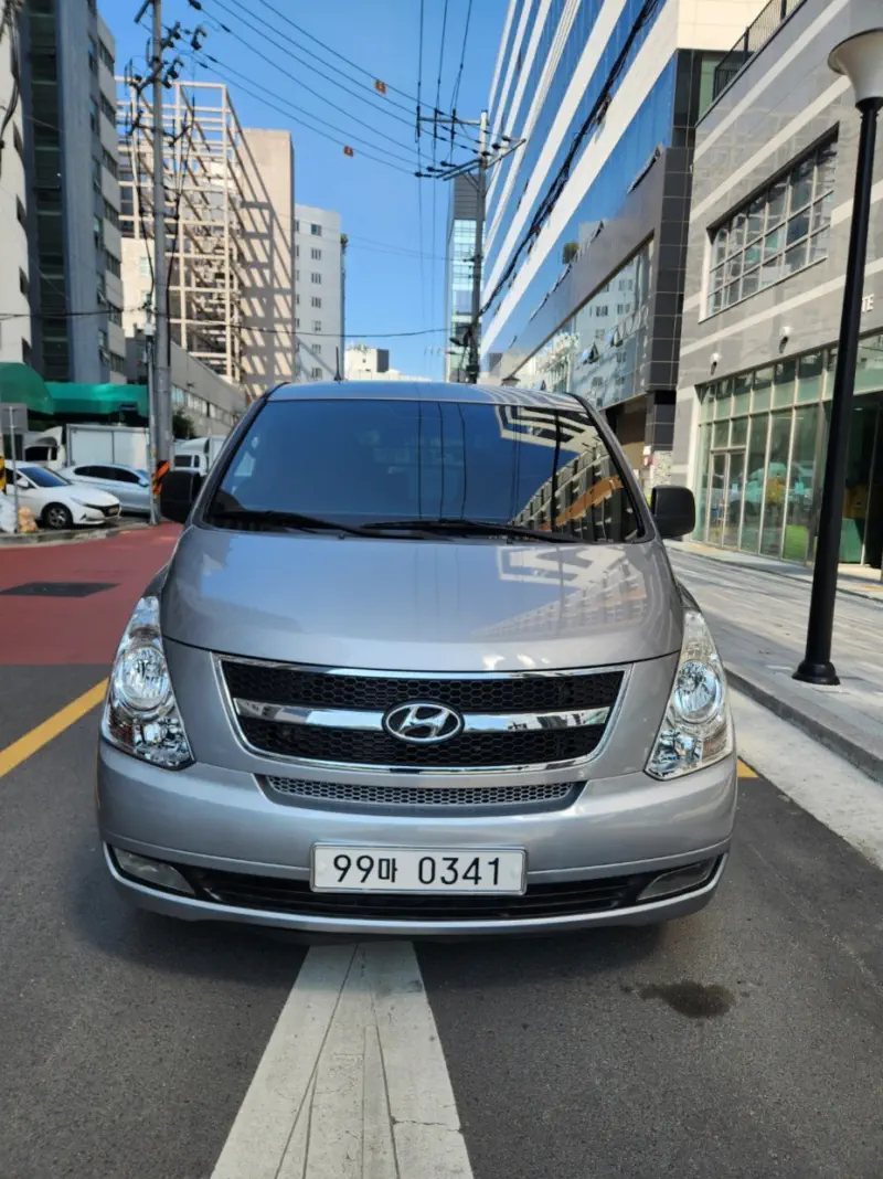 Hyundai Grand Starex