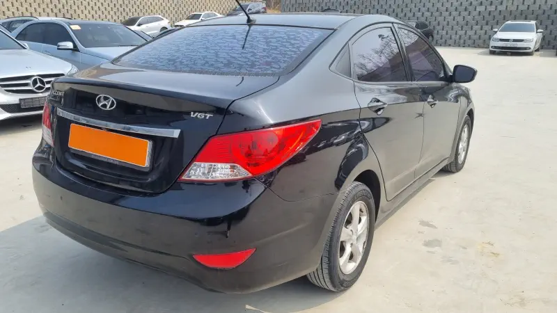 Hyundai Accent