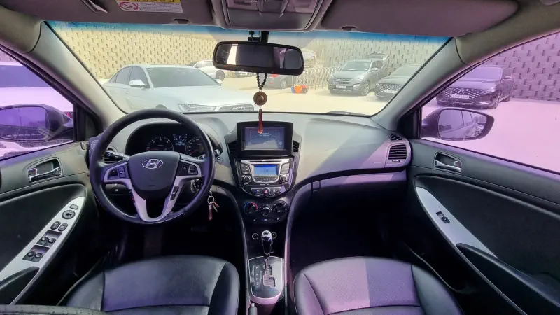 Hyundai Accent