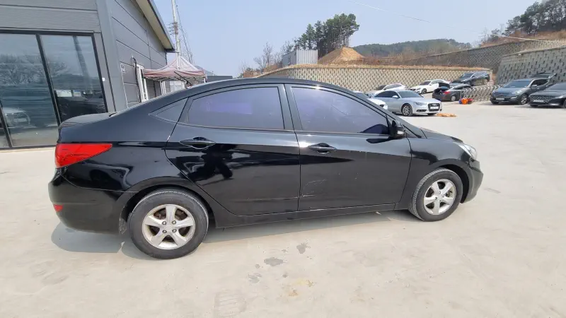 Hyundai Accent