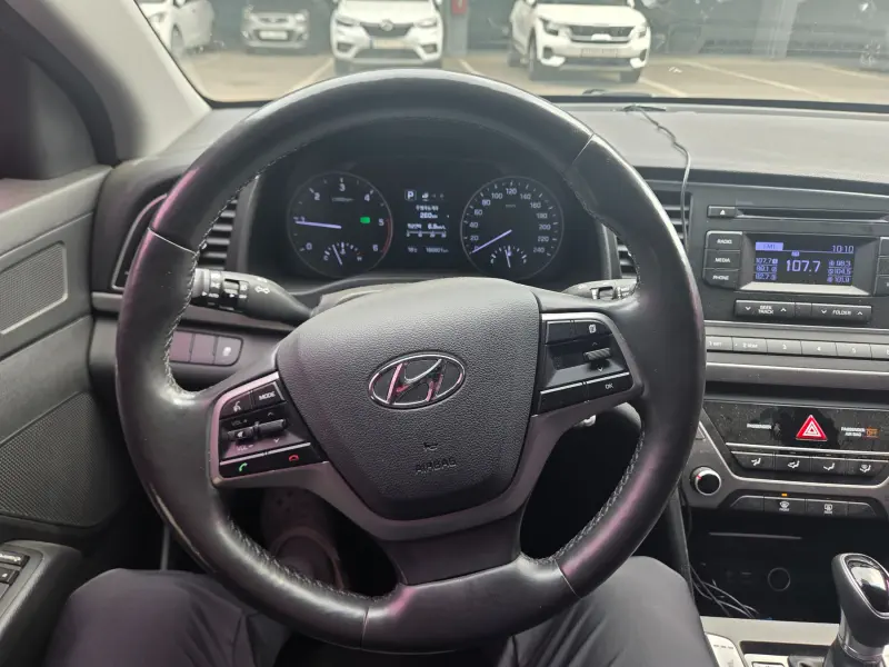 Hyundai AVANTE