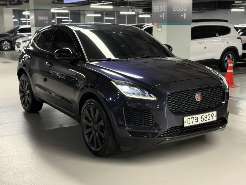 Jaguar E-Pace
