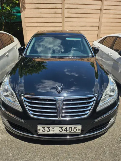 Hyundai Equus