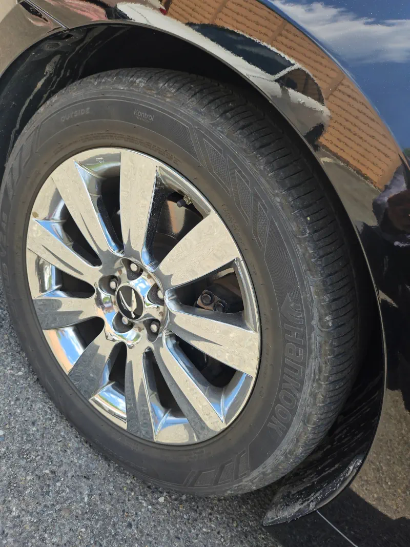 Hyundai Equus