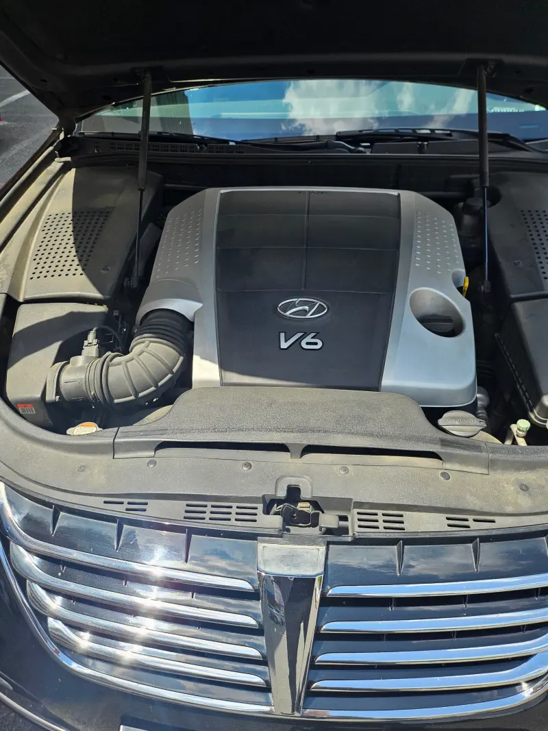 Hyundai Equus