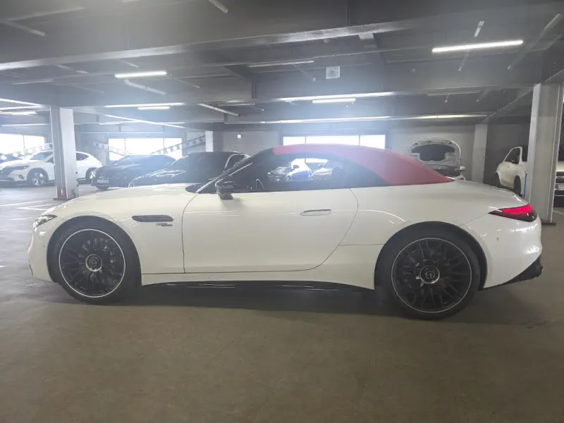 Mercedes-Benz SL-Class