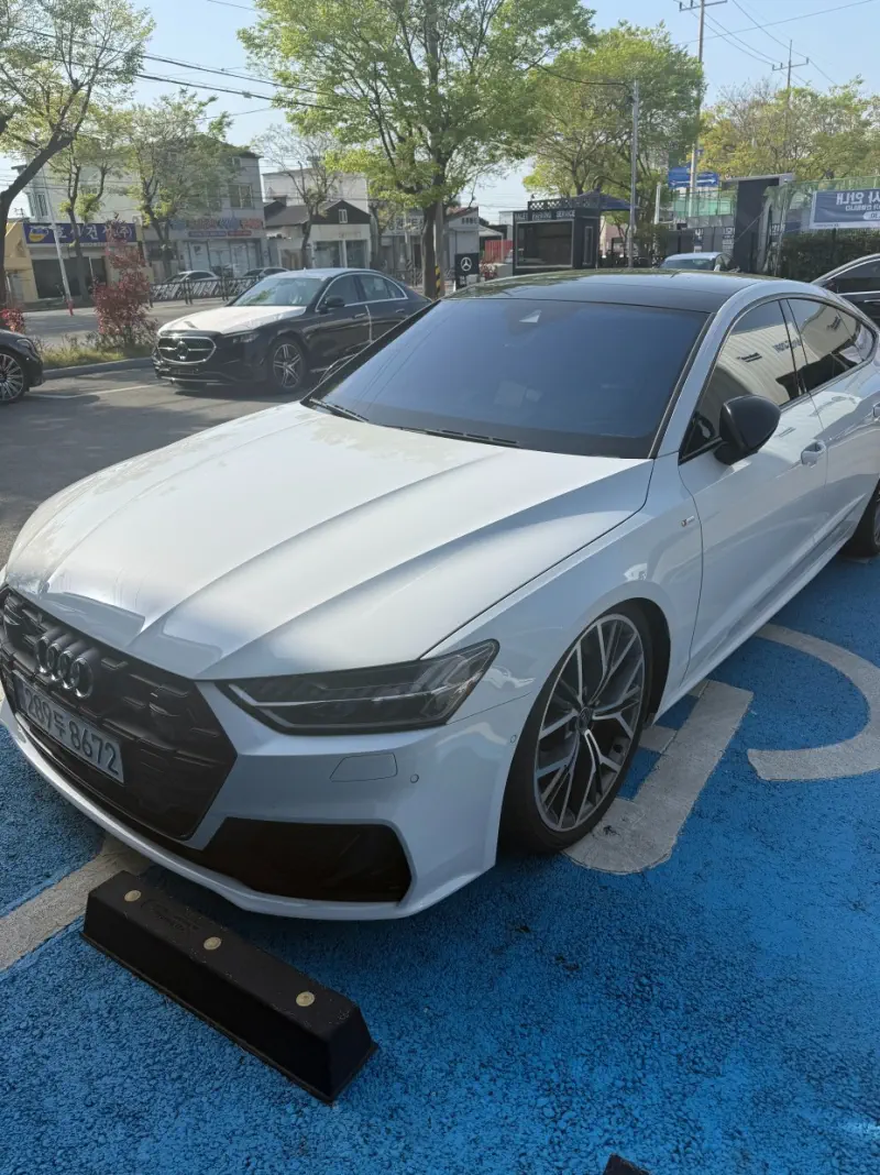 Audi A7