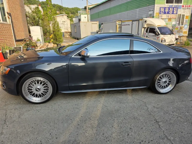 Audi S5