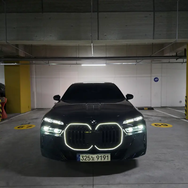 BMW 7-Series