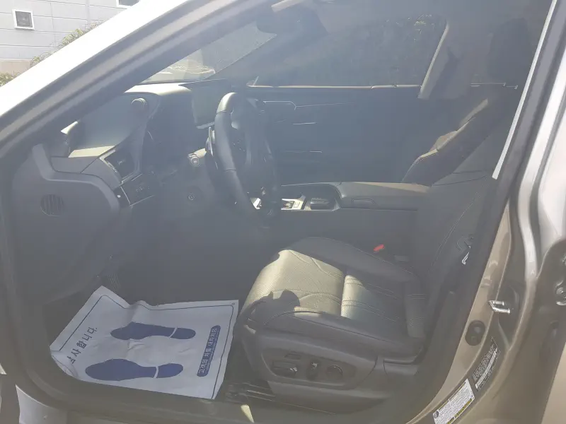 Lexus ES300h