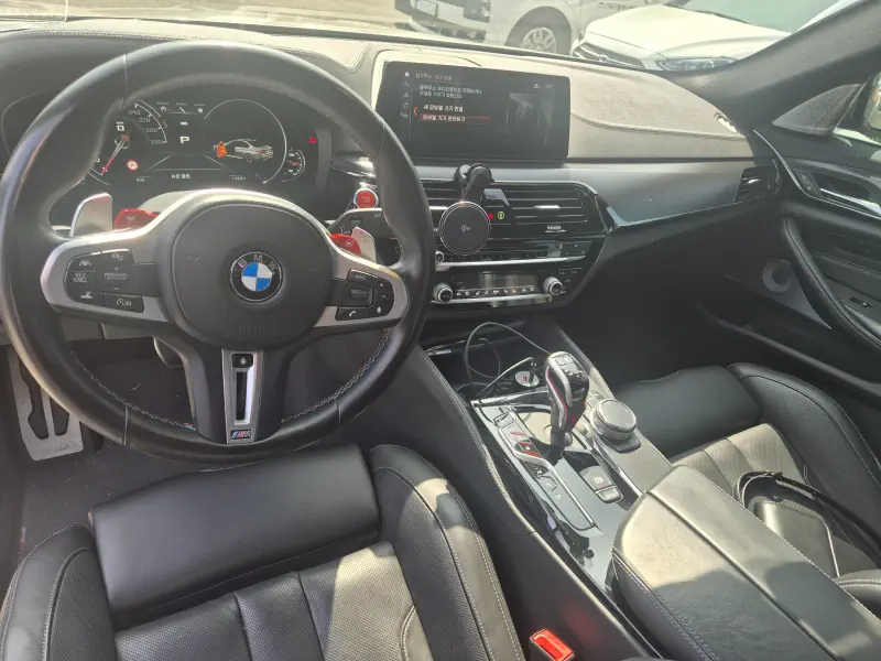 BMW M5