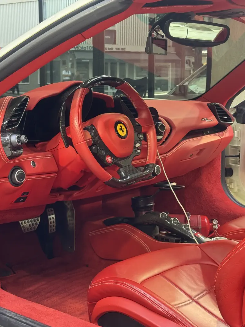 Ferrari 488