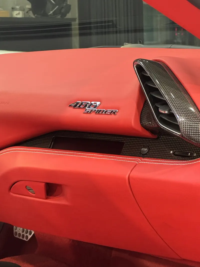 Ferrari 488