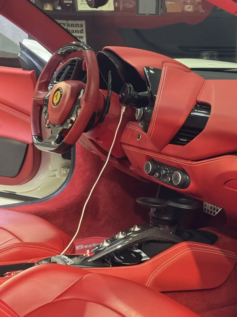 Ferrari 488