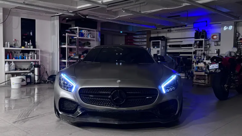 Mercedes-Benz AMG GT