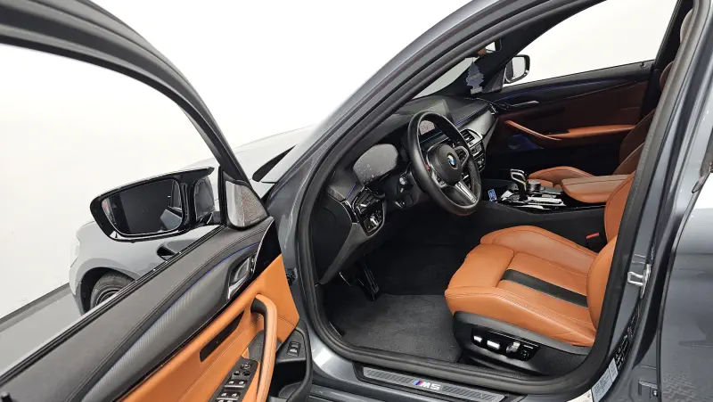 BMW M5