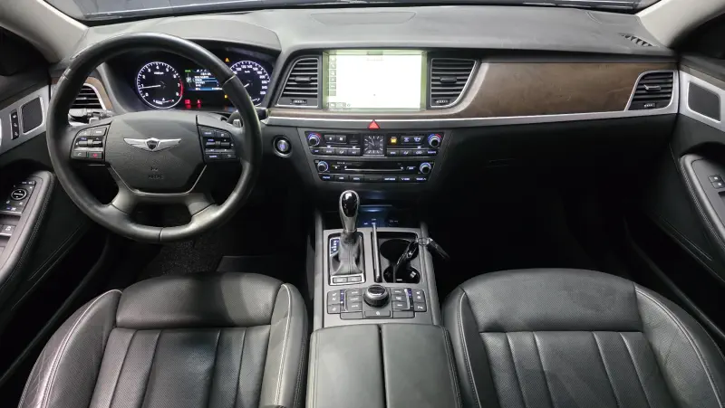 Hyundai Genesis