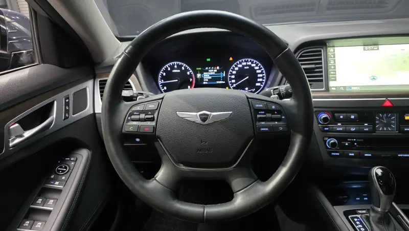 Hyundai Genesis