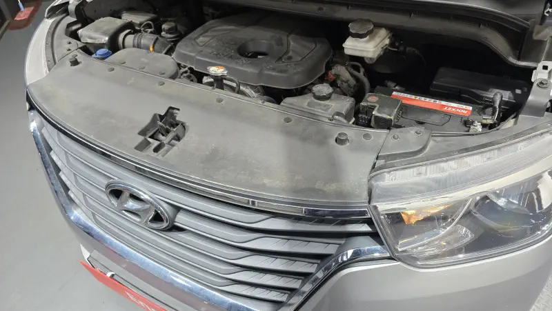 Hyundai Grand Starex
