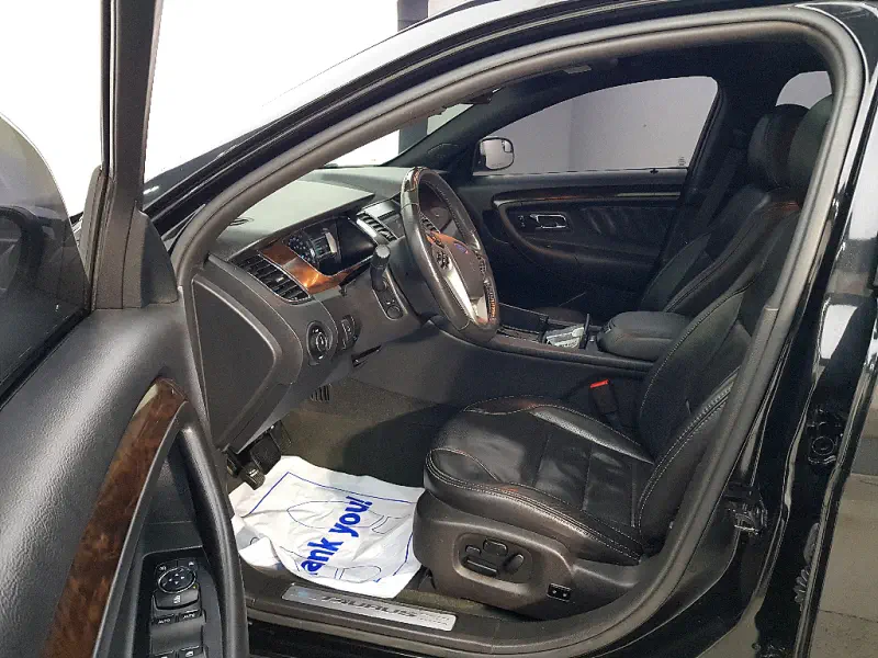 Ford Taurus