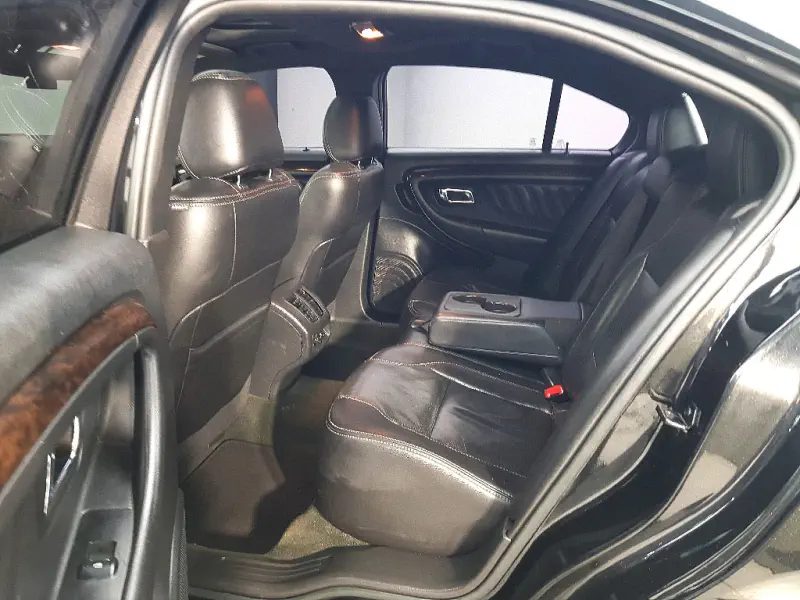 Ford Taurus