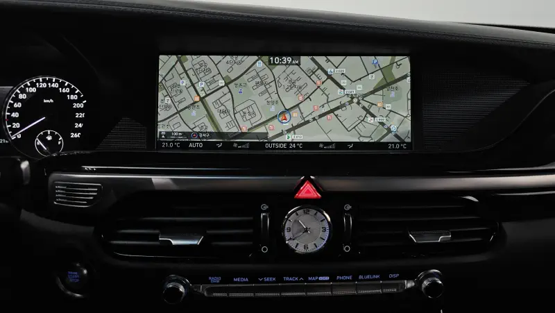 Genesis EQ900